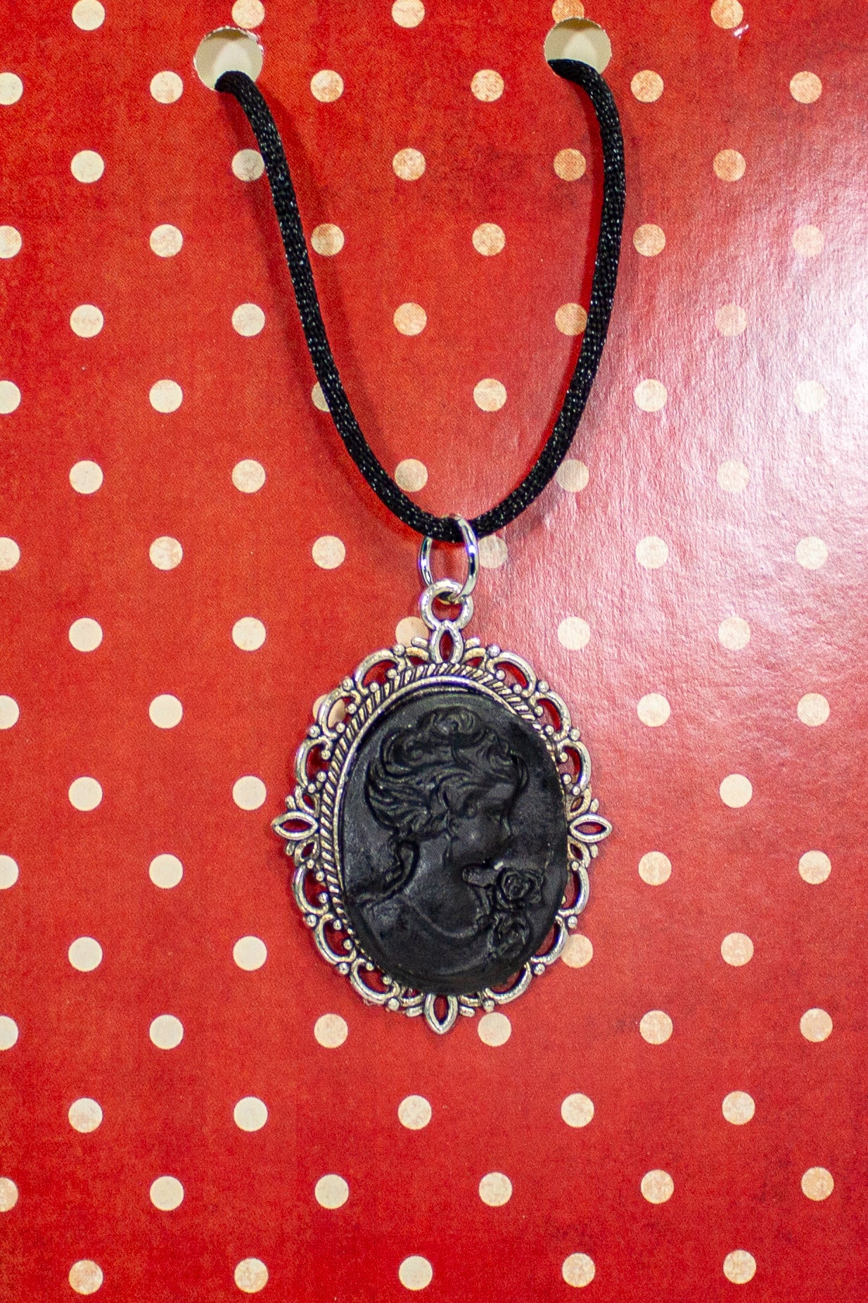 Coal Necklace (Various)