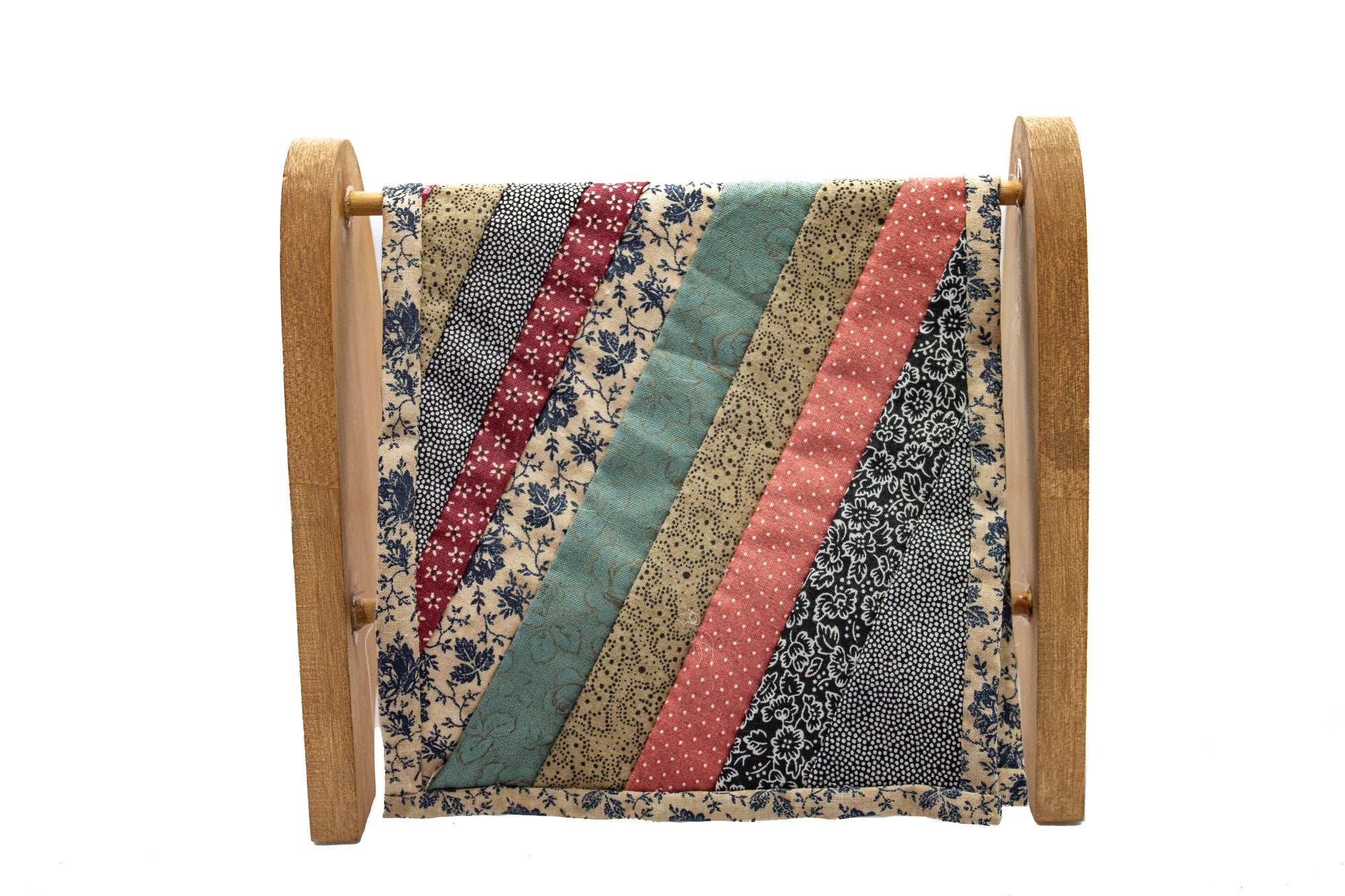 Hand-stitched  Quilt  with Stand