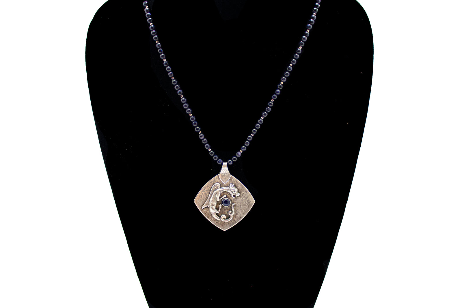 Beaded Necklace w/Silver Dragon Pendant (Black)